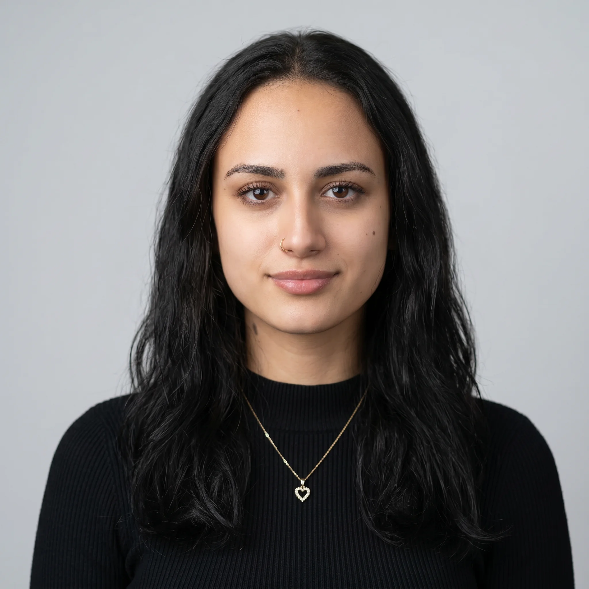 Victoria Razavi, Trainee hos SatDent